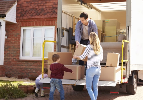 How Much Do Moving Companies Charge Per Hour?